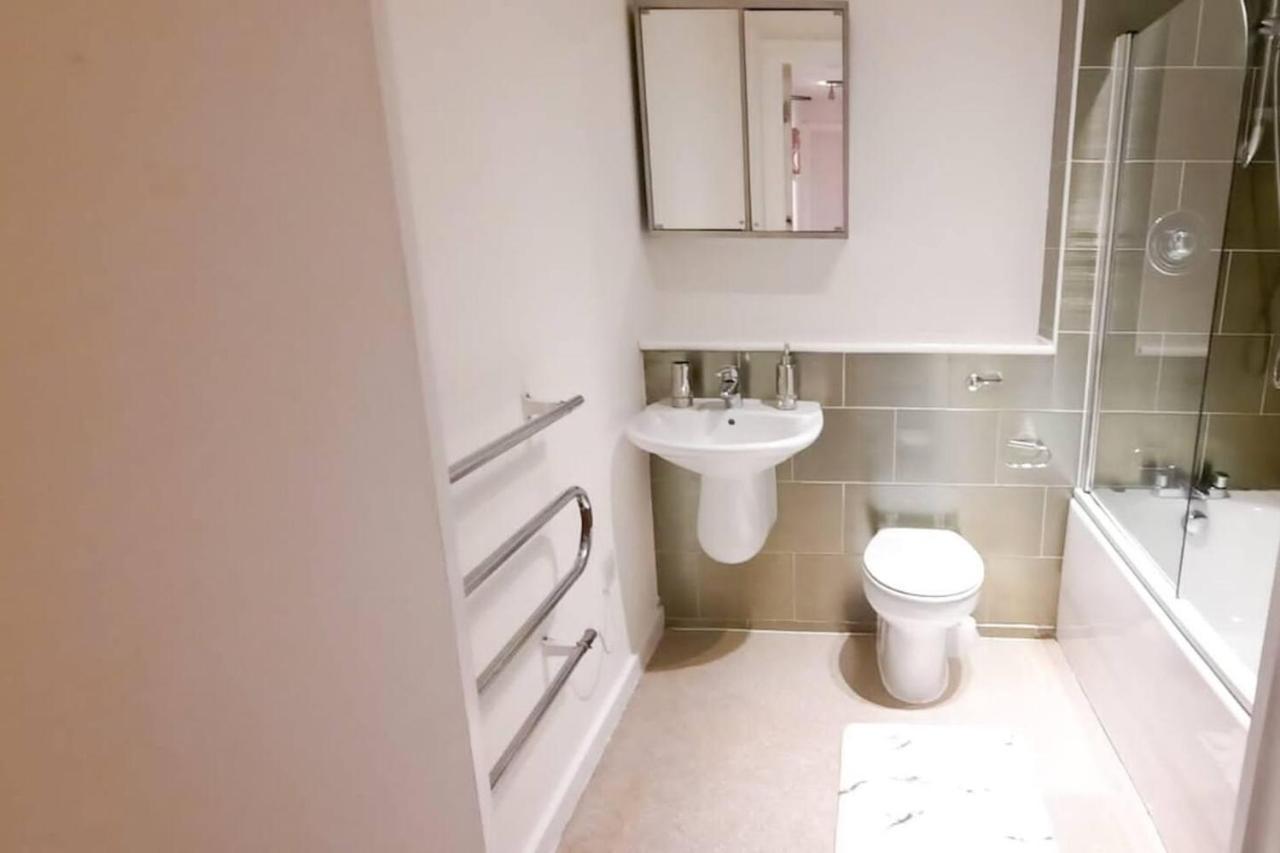 2-Bed Apartment Near City Centre Manchester Exterior photo